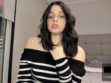 Foto porno yourfreakygirl descoperita pe video chat pe KUR.ro