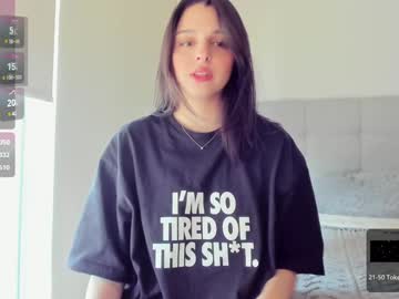 Foto porno yourfreakygirl descoperita pe video chat pe KUR.ro