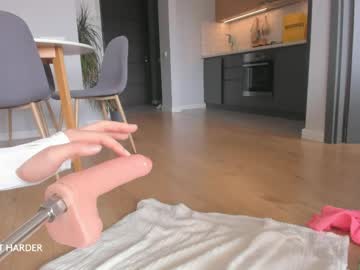 Foto porno Discutii intime cu yours_meyy pe KUR.ro