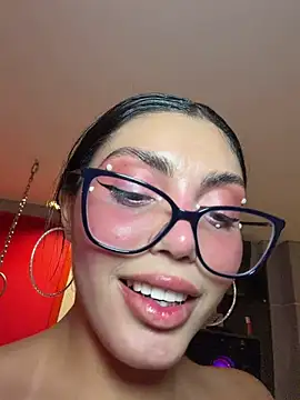 Foto porno zui_lu vrea sex pe StripChat pe KUR.ro