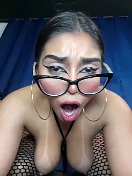 Foto porno Sex online cu zui_lu pe KUR.ro