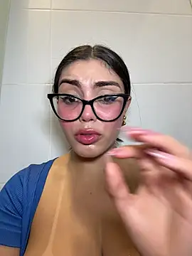 Poza Erotica #1697936 - Dimensiune completa