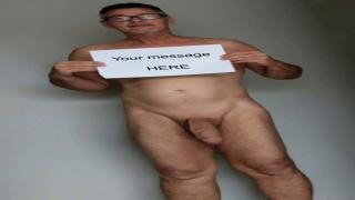 Foto porno True nudist flashing pe KUR.ro