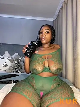 Poza Erotica #1178865 - Dimensiune completa