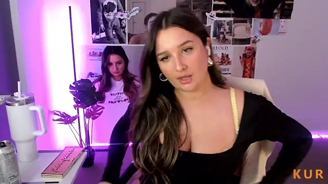 Poza Erotica #1657162 - Dimensiune completa