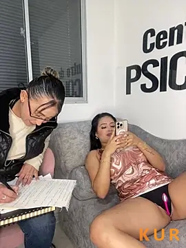 Poza Erotica #1077943 - Dimensiune completa